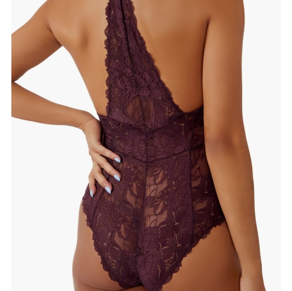 Free People Everyday Lace Thong Bodysuit in Plum Jam sz xs - Picture 2 of 6